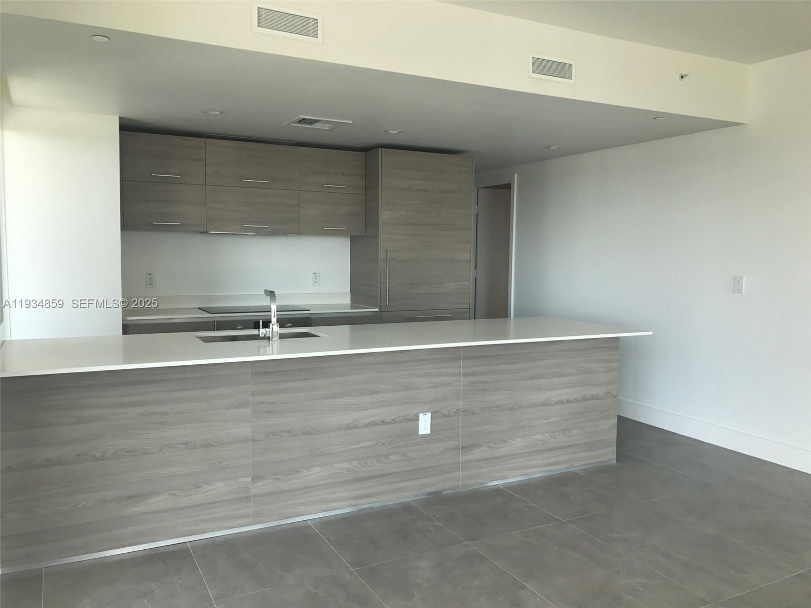 image Dua Miami (SLS Brickell)14