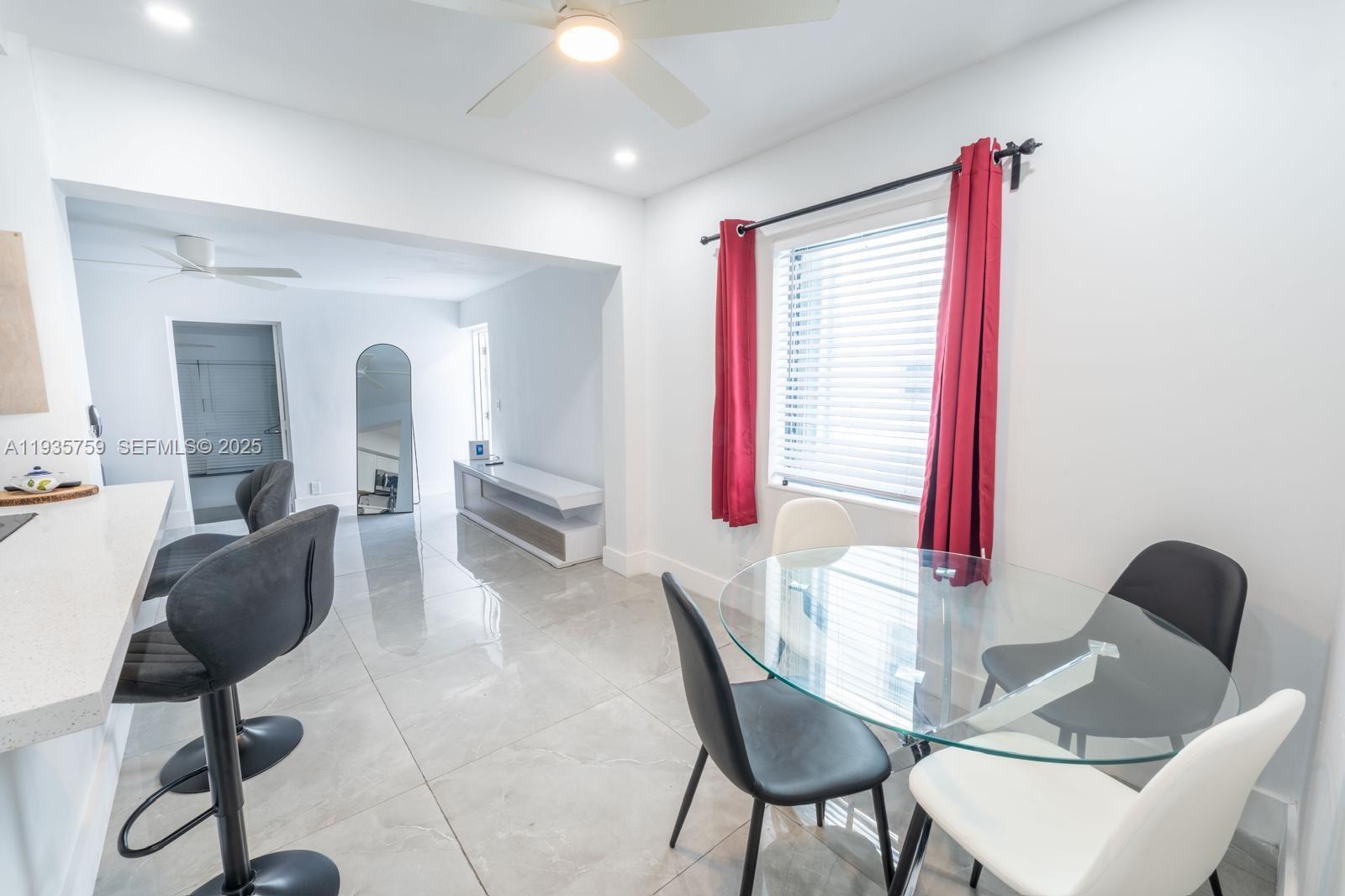 711 85th St Miami Beach, FL 33141