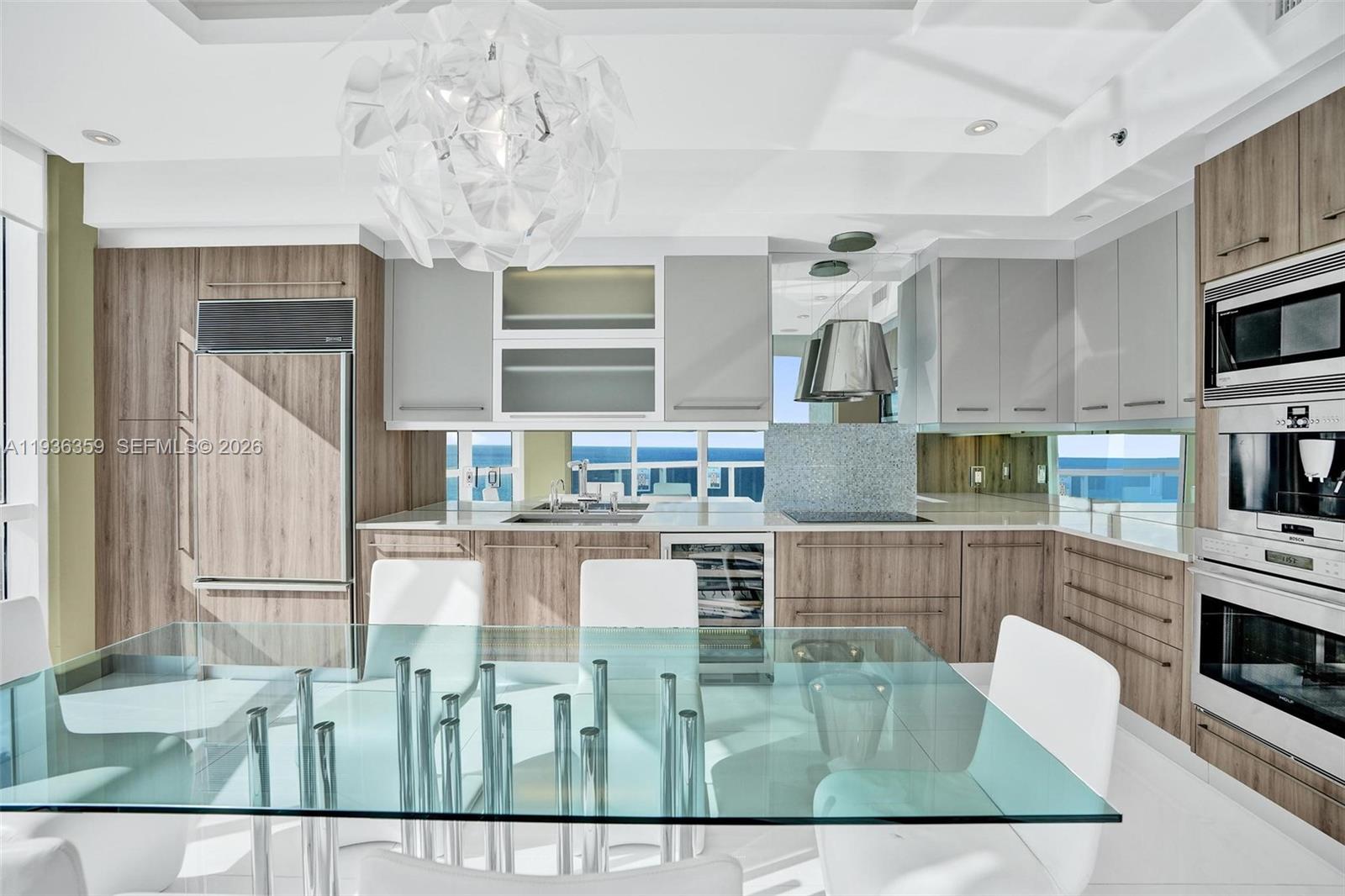 image Tdr Tower Iii Condo15