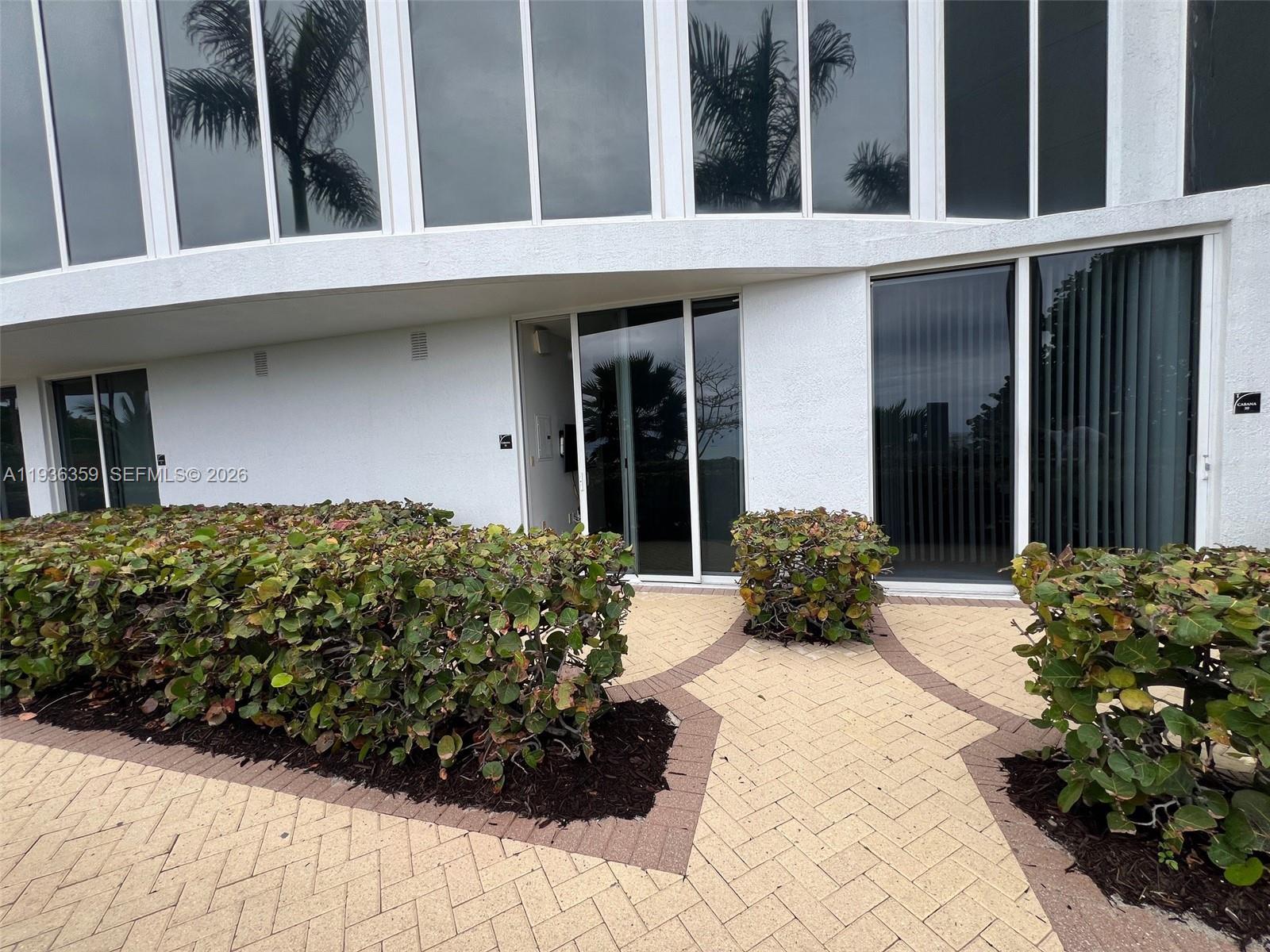 image Trump Tower III60