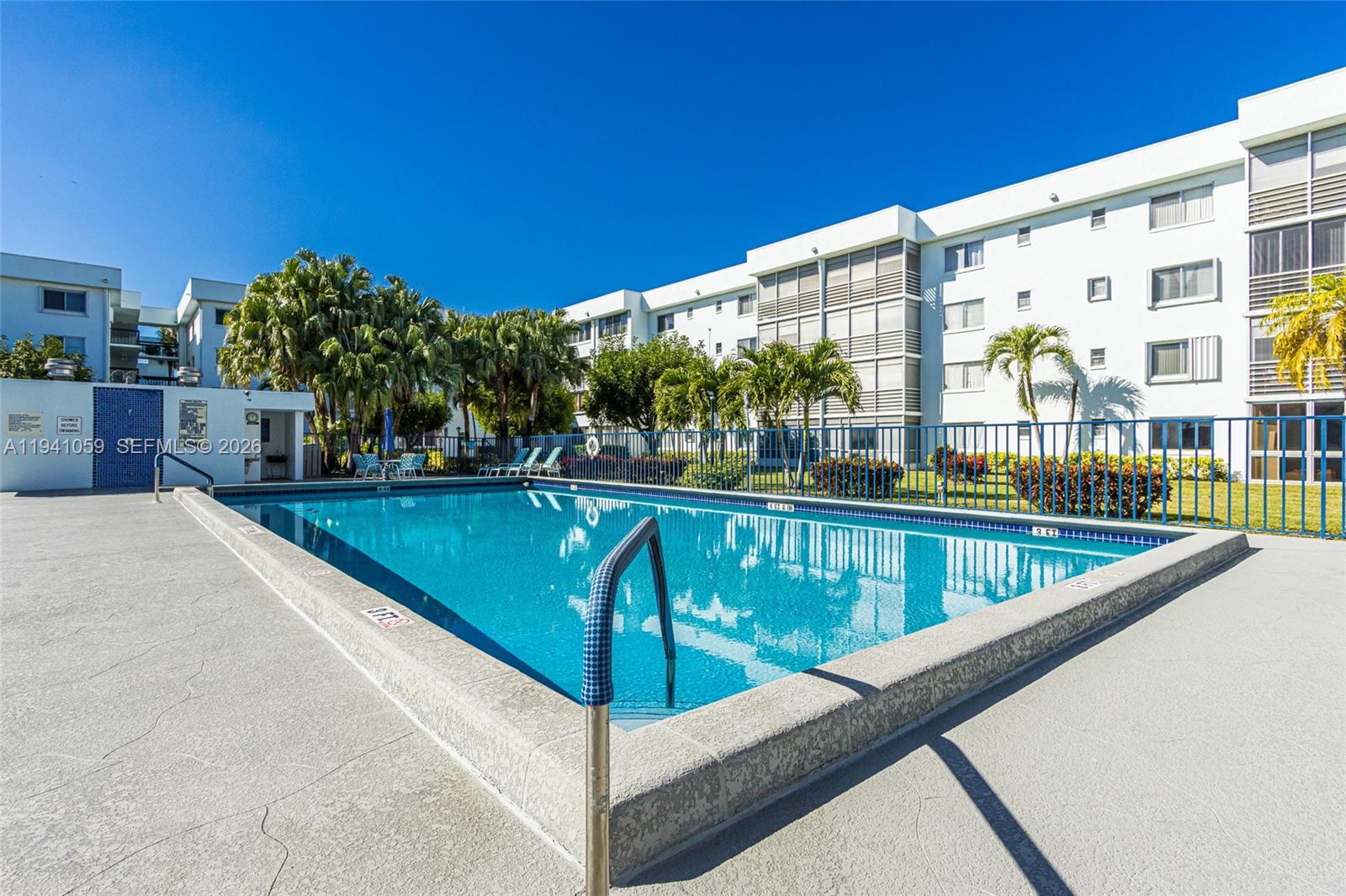 6698 N 10th Ave N #118