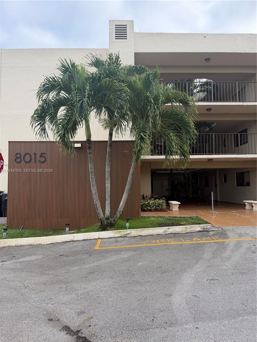 8015 SW 107th Ave #213 Miami, FL 33173