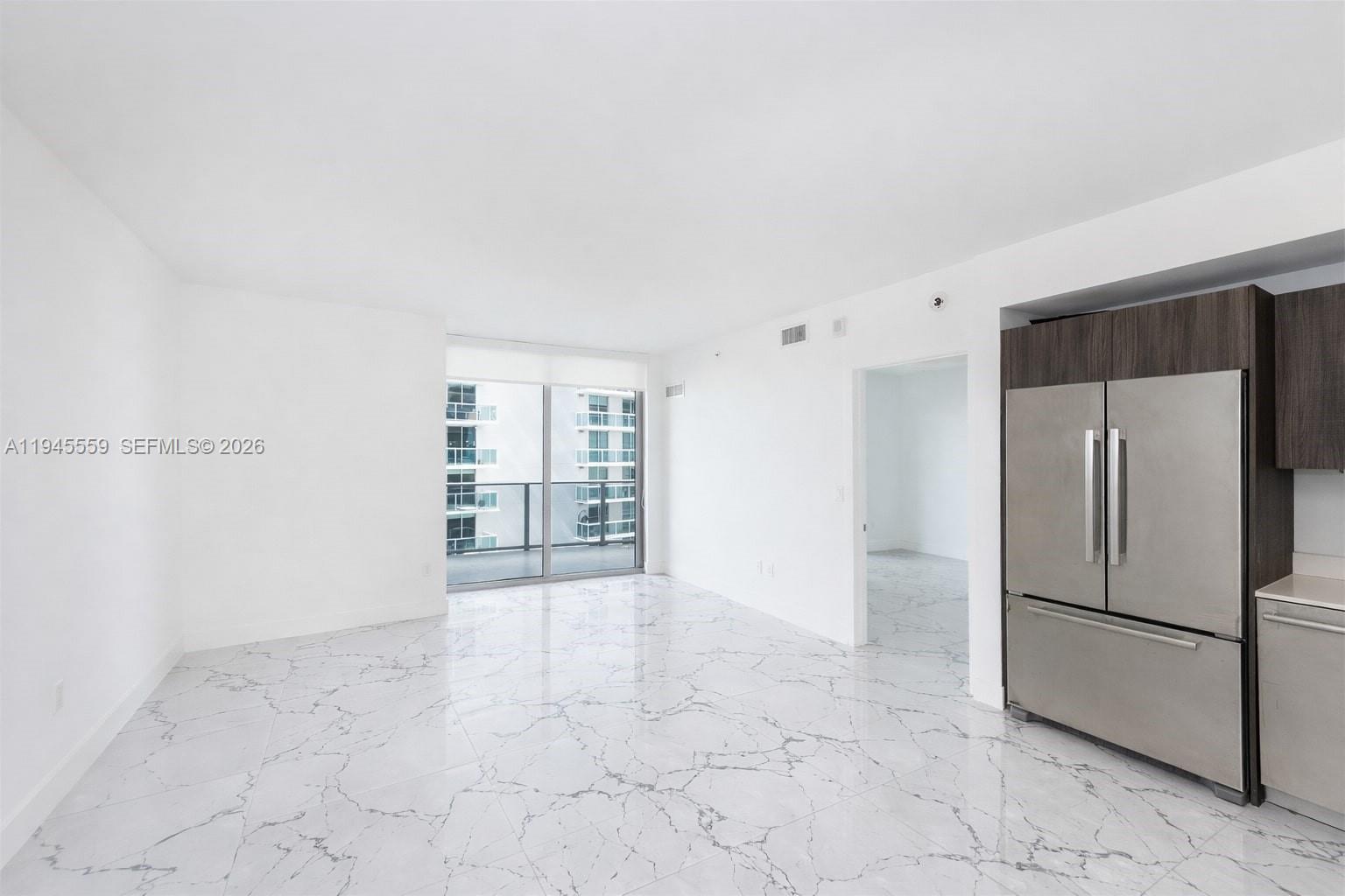 image Aria On The Bay Condo7