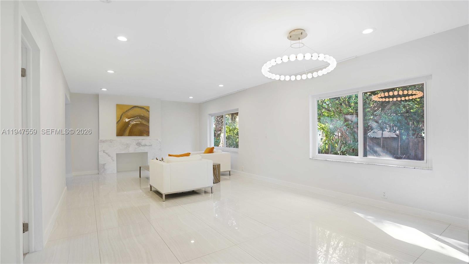 7710 Beachview Dr North Bay Village, FL 33141