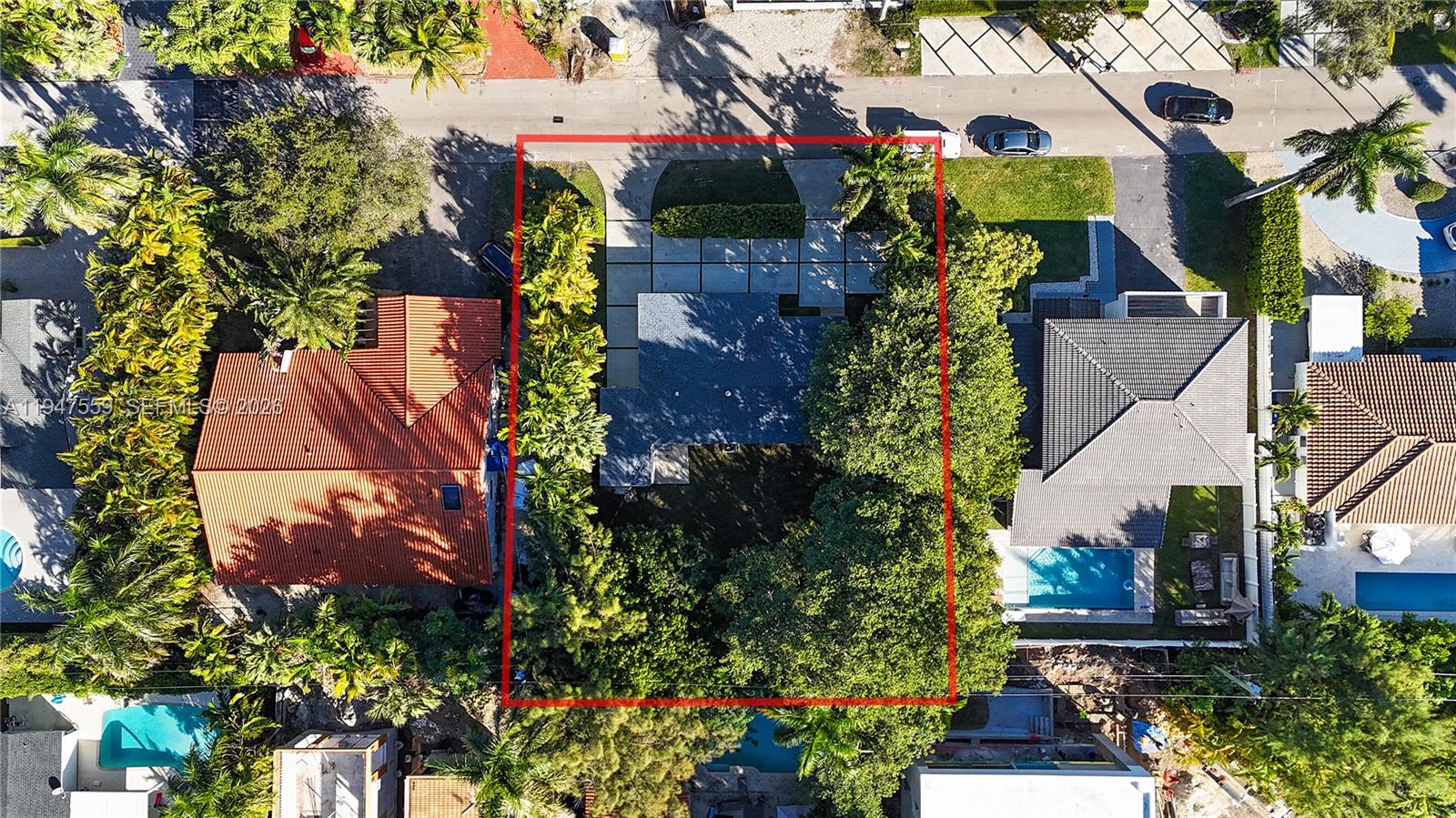 7710 Beachview Dr North Bay Village, FL 33141