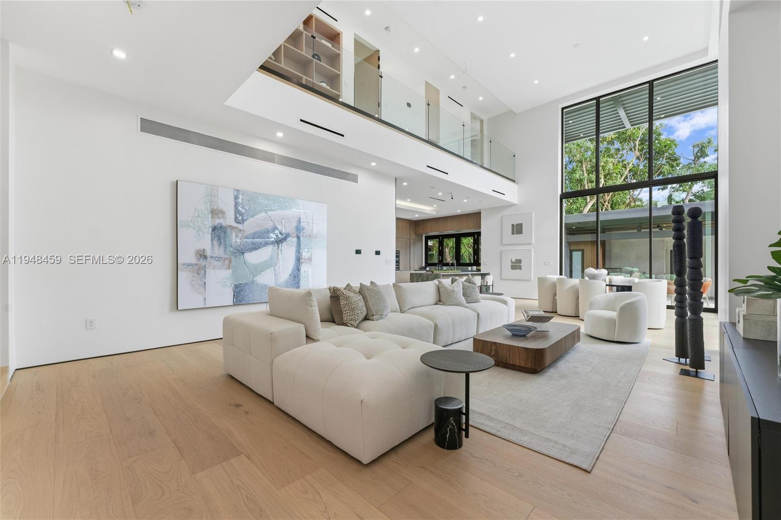 5845 SW 130th Ter Pinecrest, FL 33156