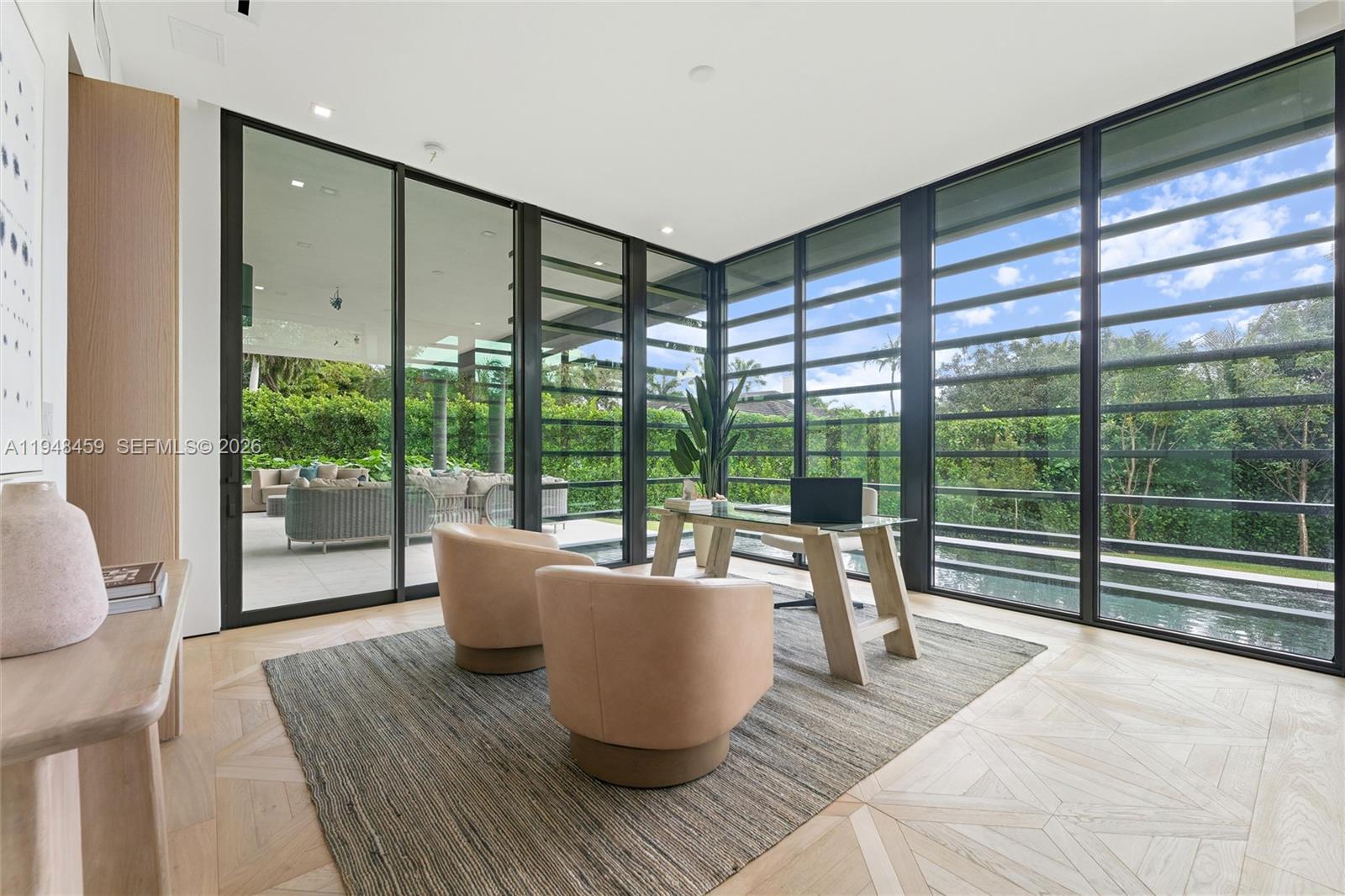 5845 SW 130th Ter Pinecrest, FL 33156