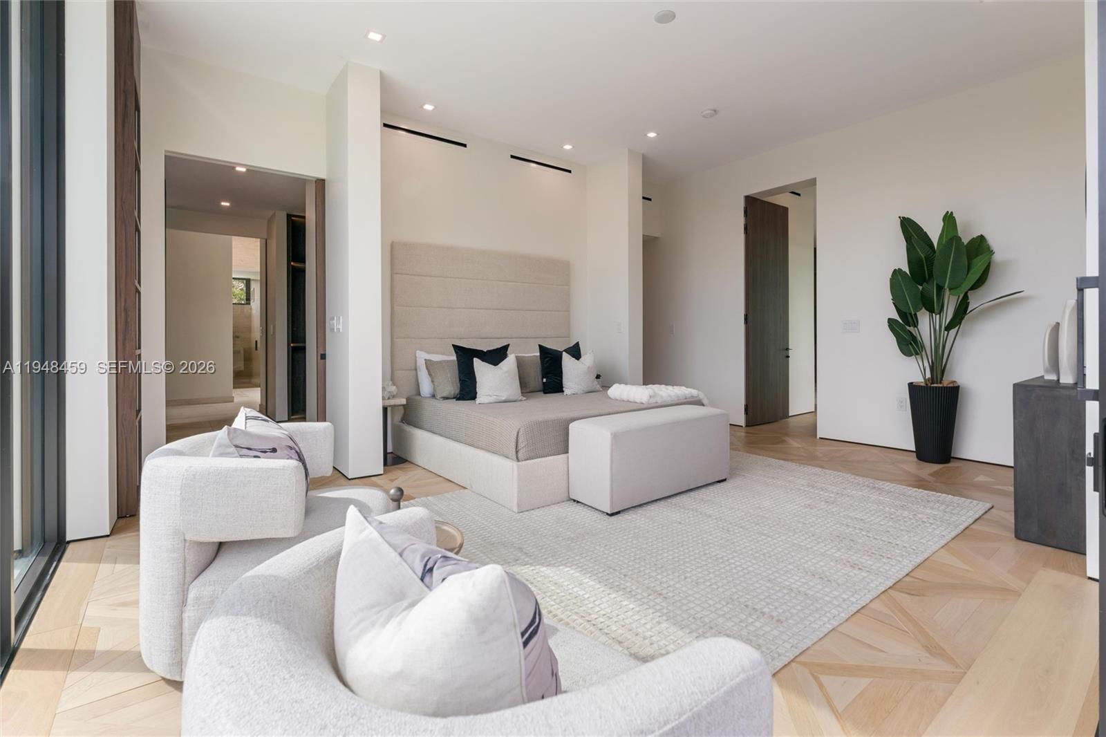 5845 SW 130th Ter Pinecrest, FL 33156