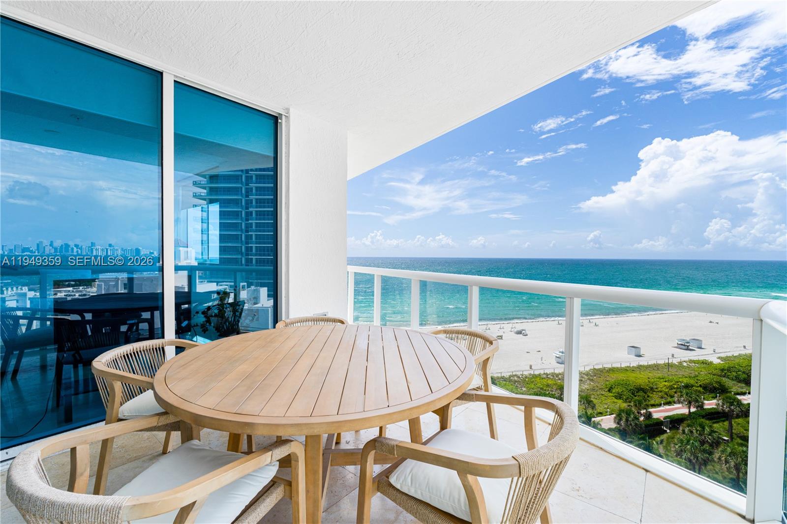 3801 Collins Ave #1105 Miami Beach, FL 33140