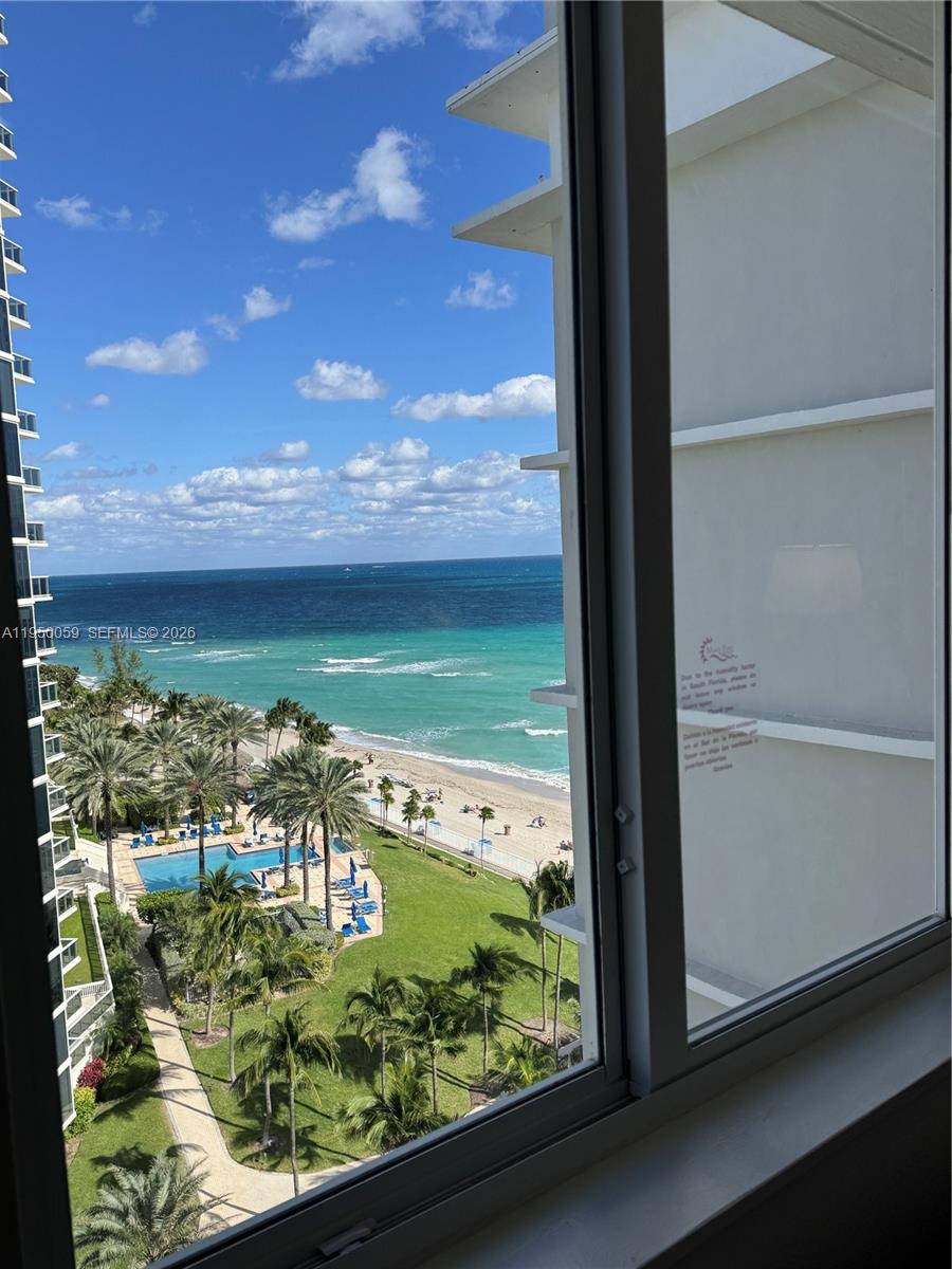 19201 Collins Ave #1018 Sunny Isles Beach, FL 33160