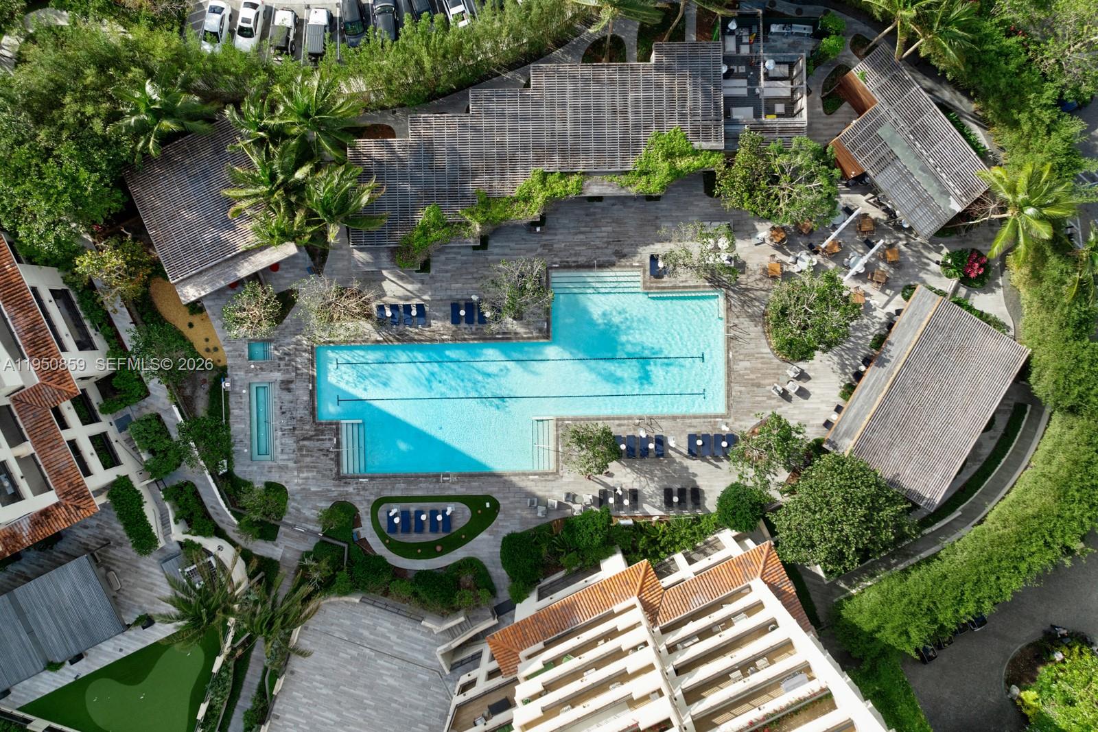 6800 Fisher Is Dr #6822 Miami Beach, FL 33109