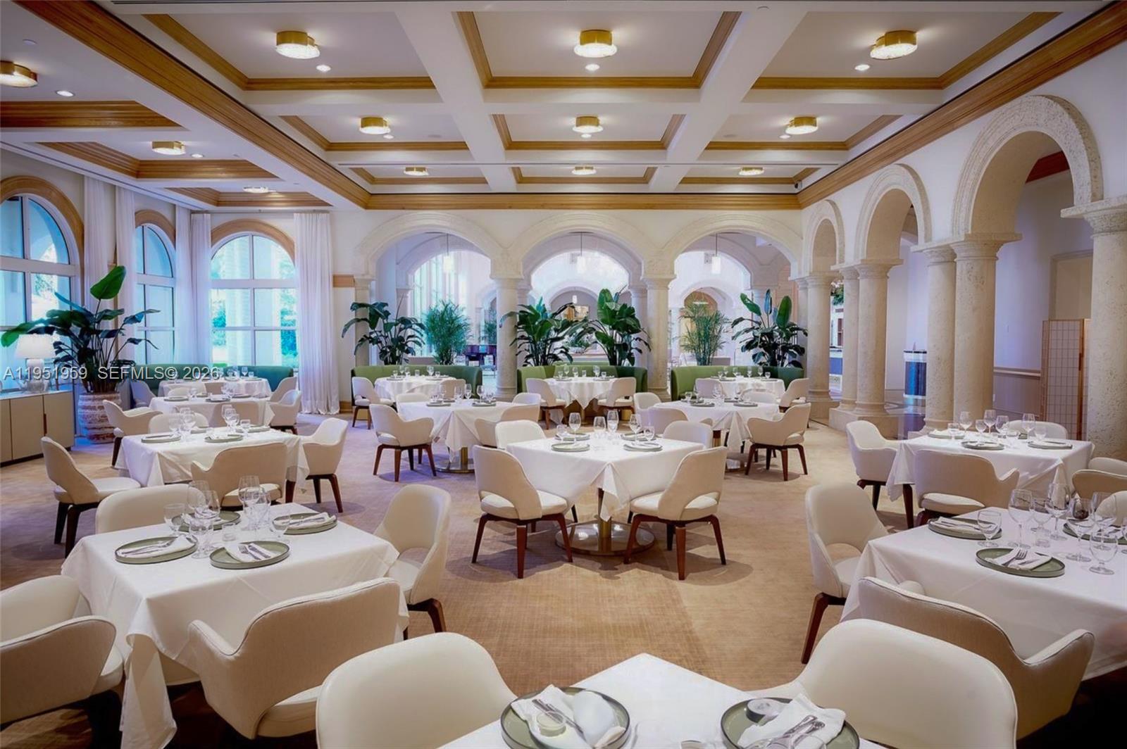 703 Crandon Blvd #PH-3 Key Biscayne, FL 33149