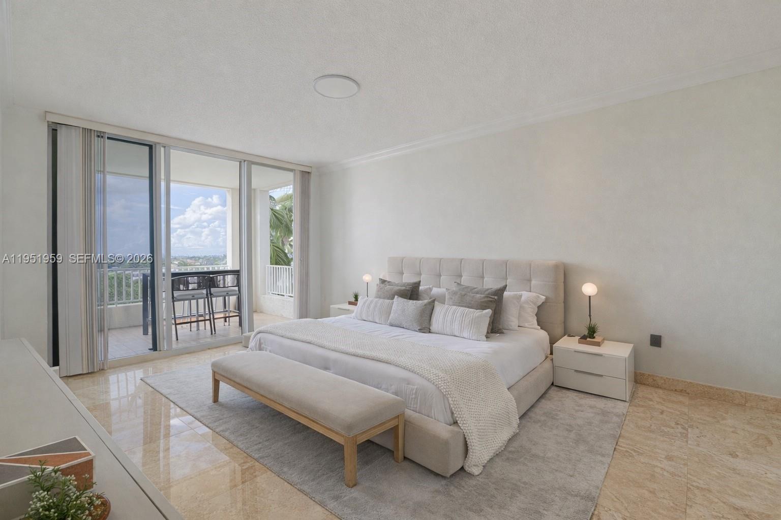 703 Crandon Blvd #PH-3 Key Biscayne, FL 33149