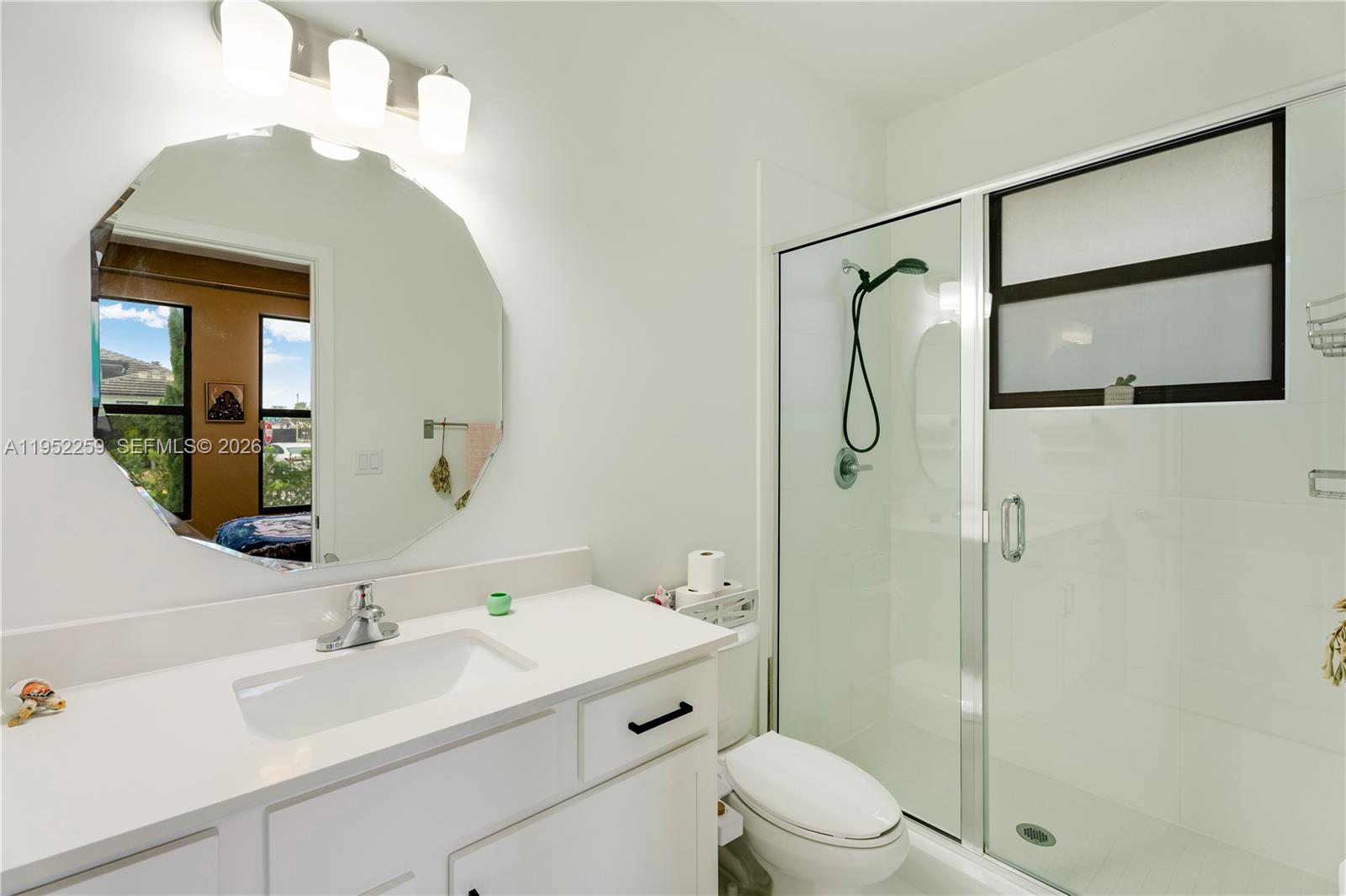 19410 SW 124th Ct Miami, FL 33177