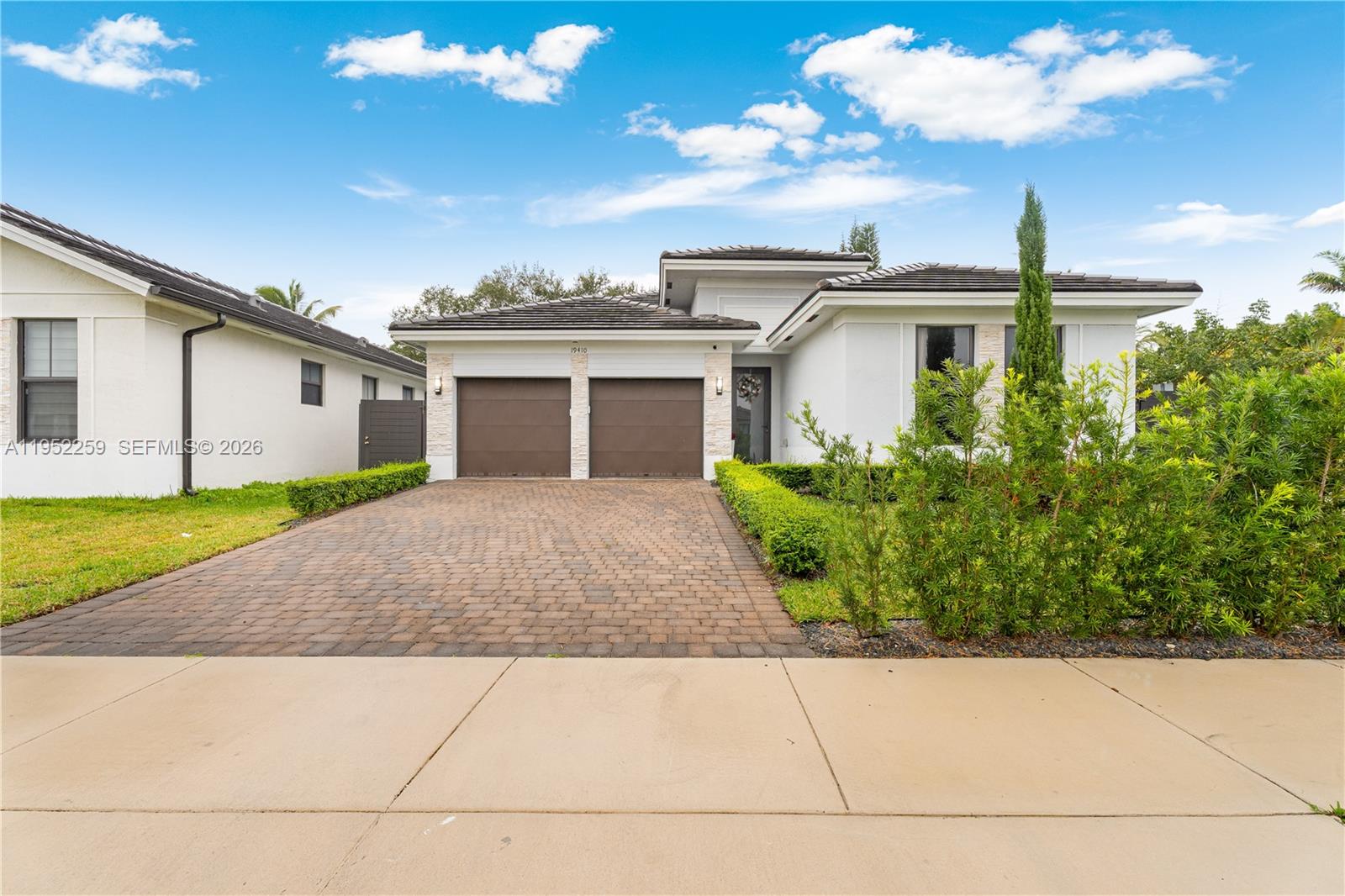 19410 SW 124th Ct Miami, FL 33177