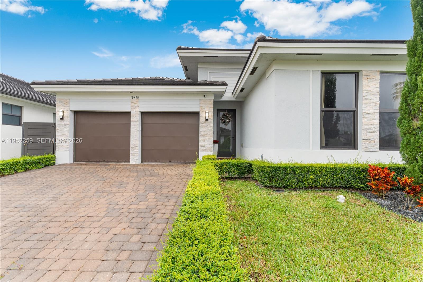 19410 SW 124th Ct Miami, FL 33177