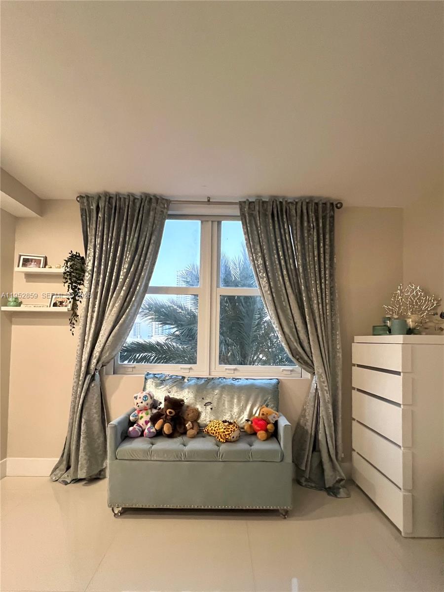 6770 Indian Crk Dr #5P Miami Beach, FL 33141