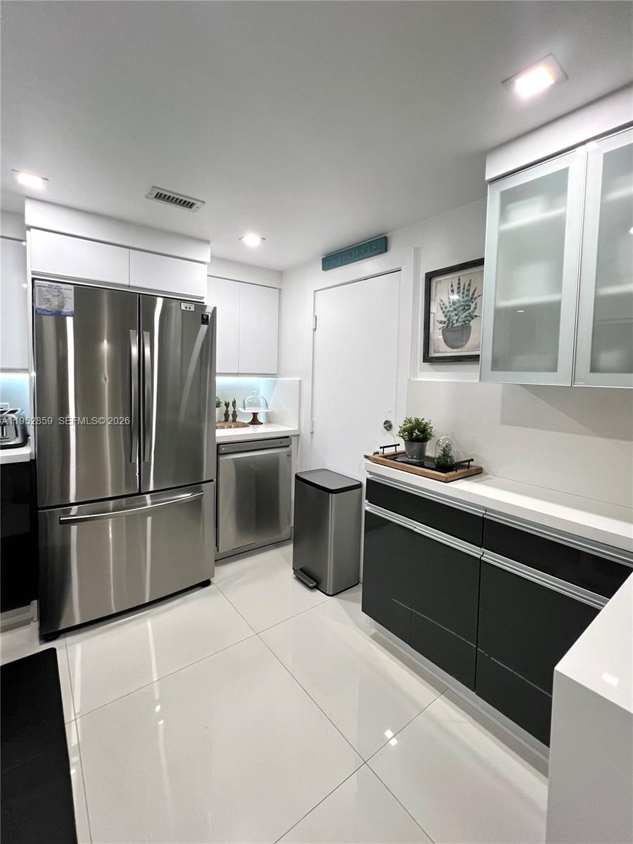 6770 Indian Crk Dr #5P Miami Beach, FL 33141