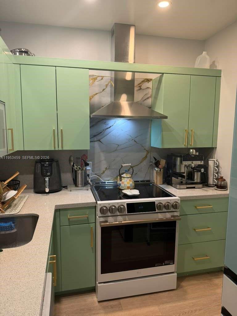 image South Bay Club12