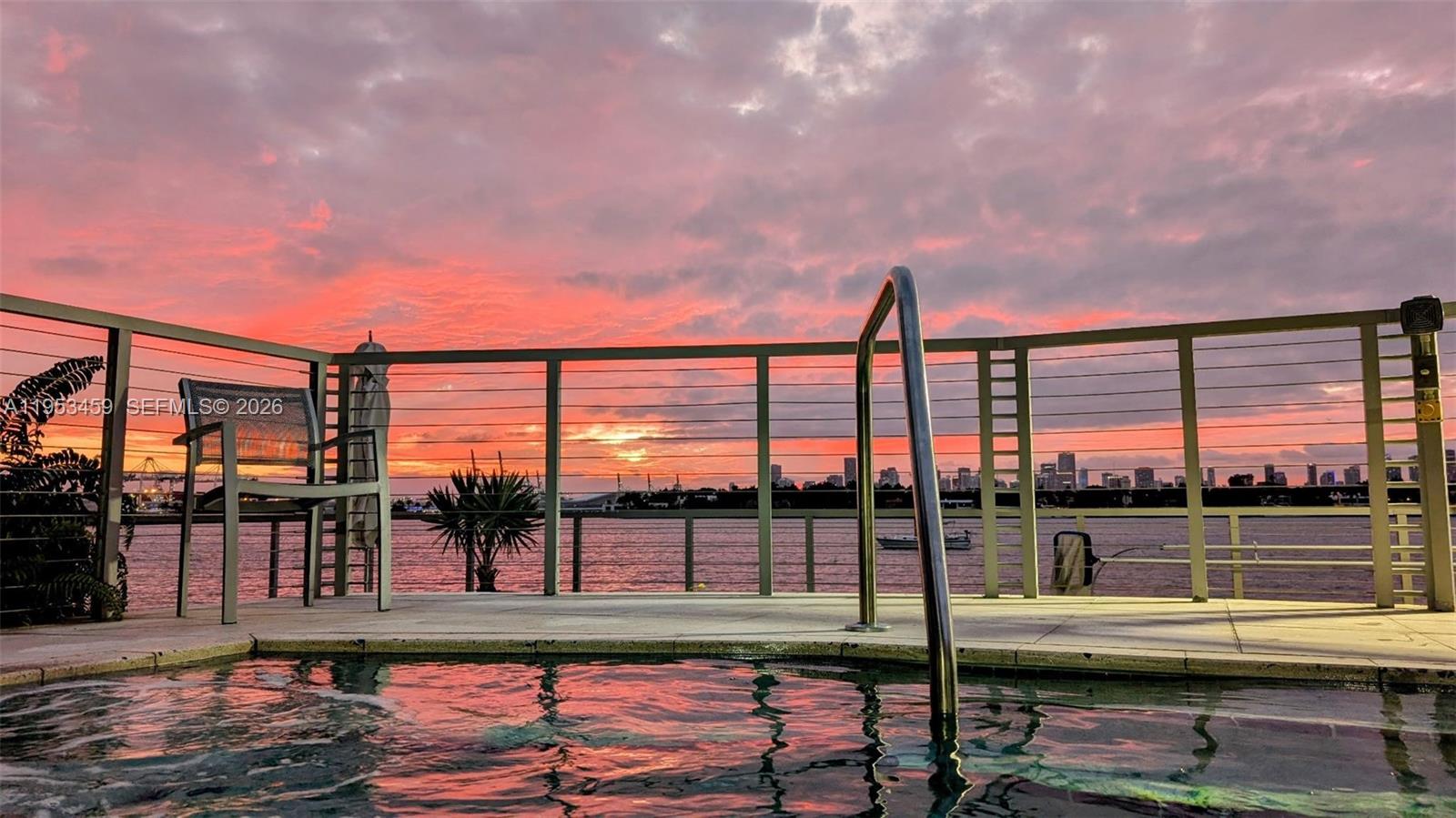 image South Bay Club31