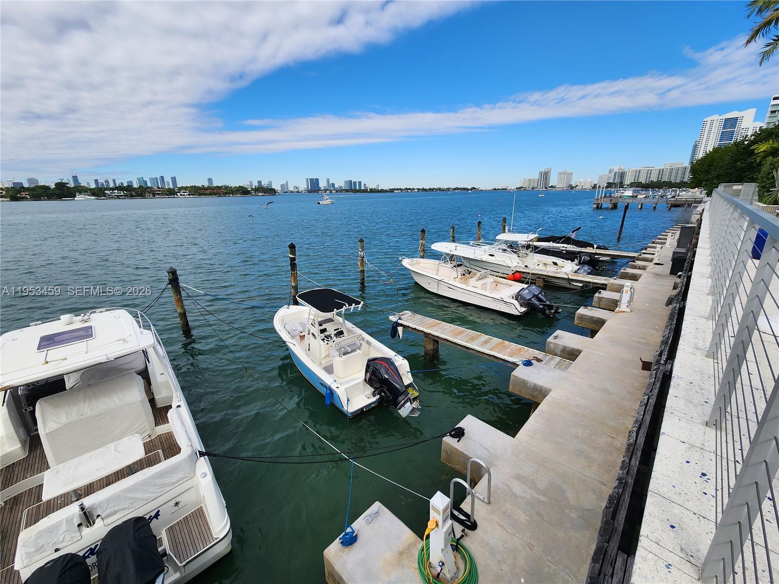 image South Bay Club33