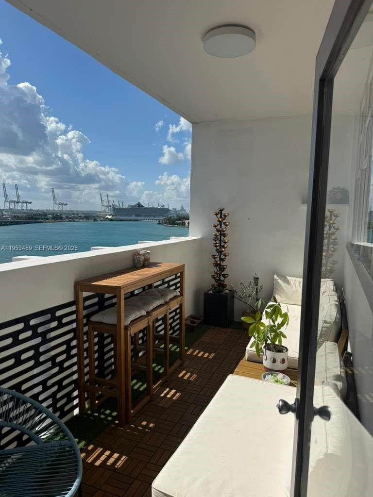 image South Bay Club8