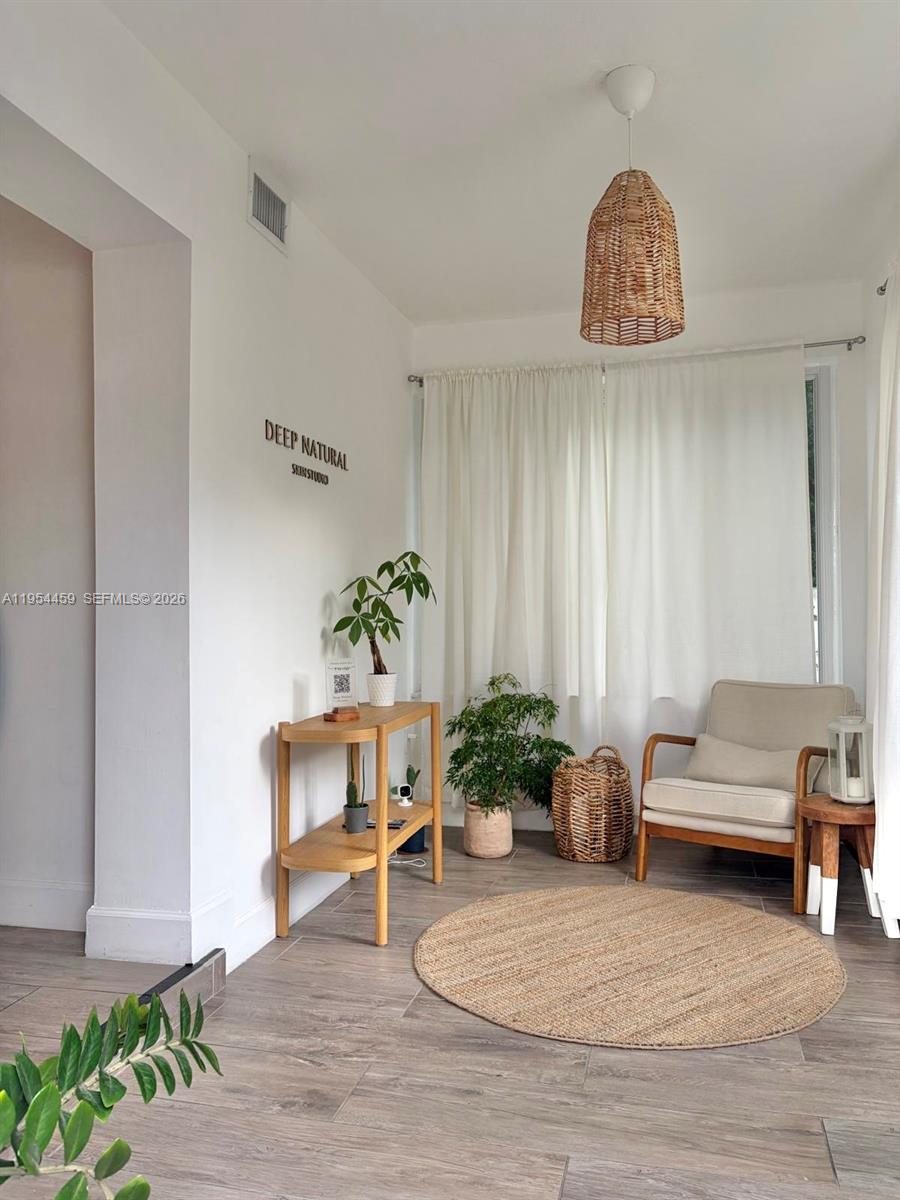 555 NE 70th St #1st floor