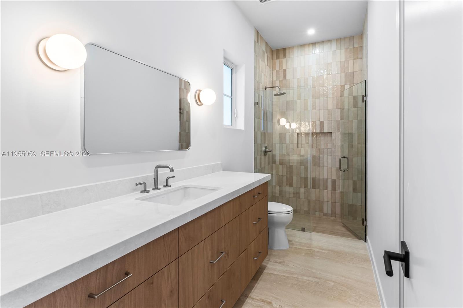 7605 SW 71st Ave Miami, FL 33143