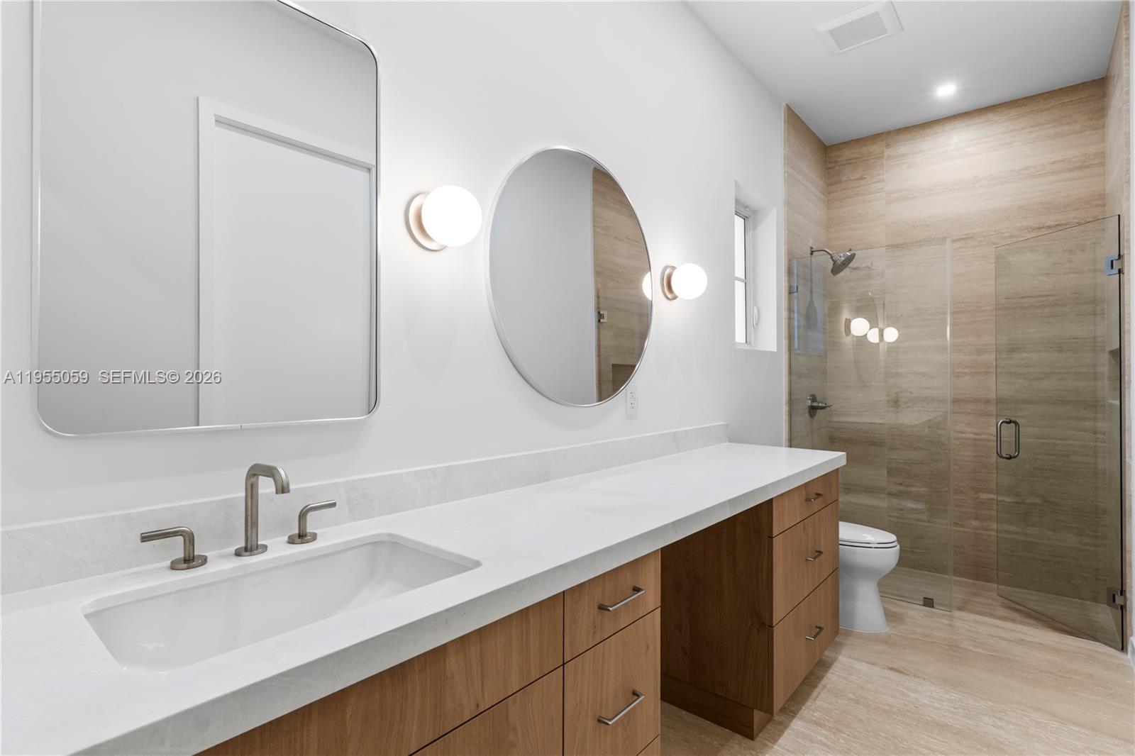 7605 SW 71st Ave Miami, FL 33143