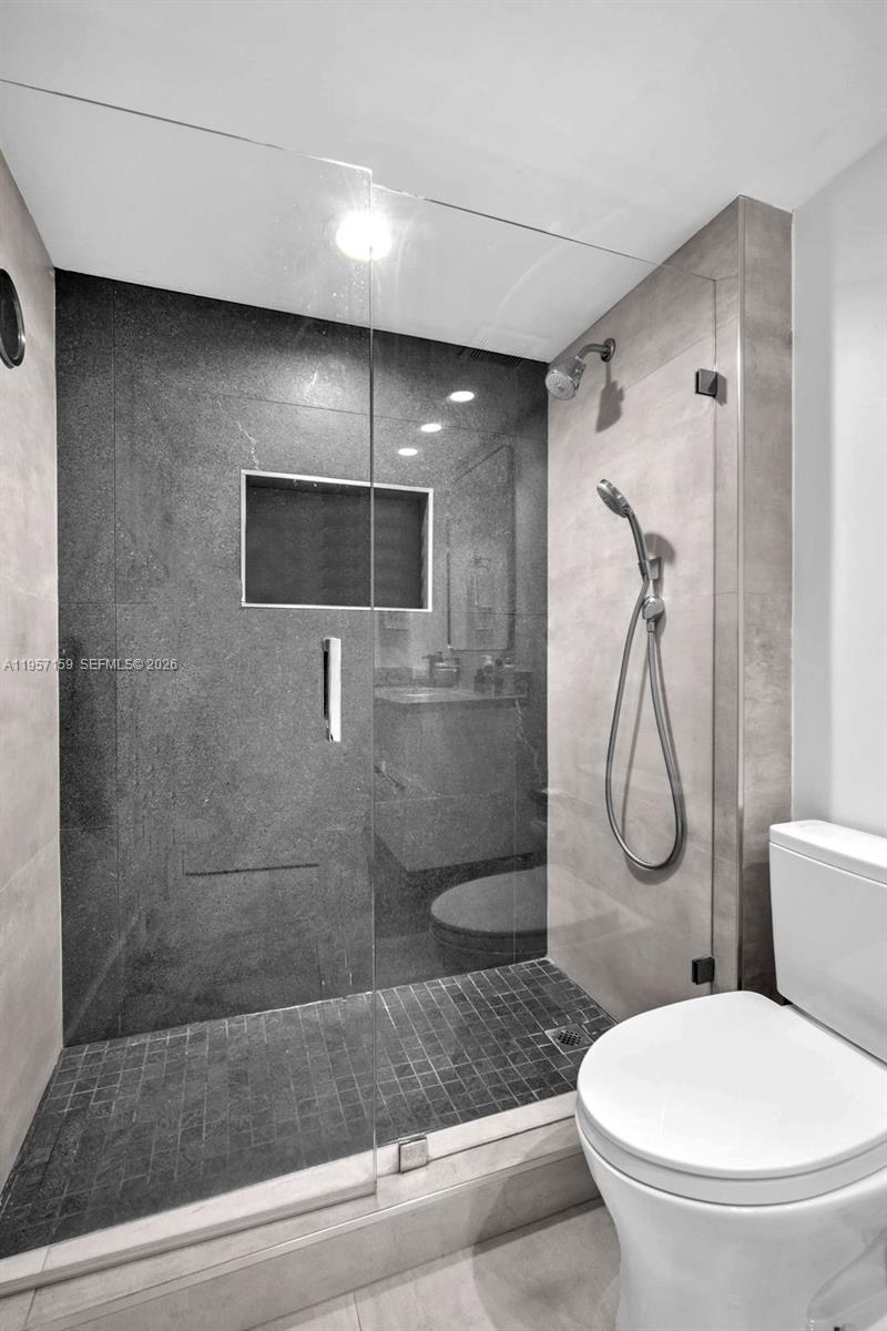 780 NE 69th St #1509 Miami, FL 33138