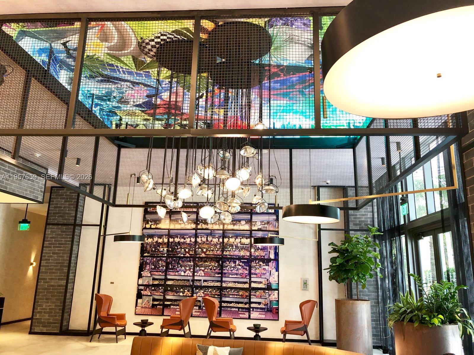 121 NE 34th St #2704