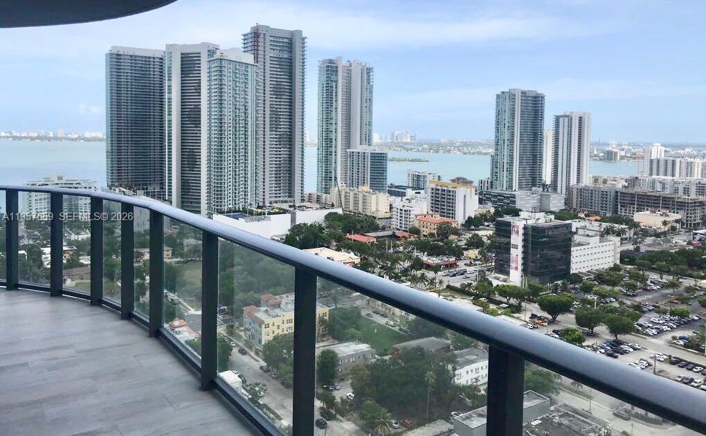 image Hyde Midtown25