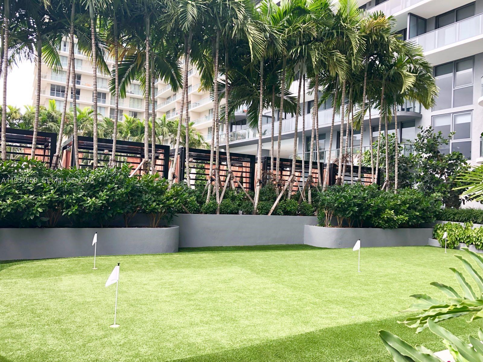 image Hyde Midtown37