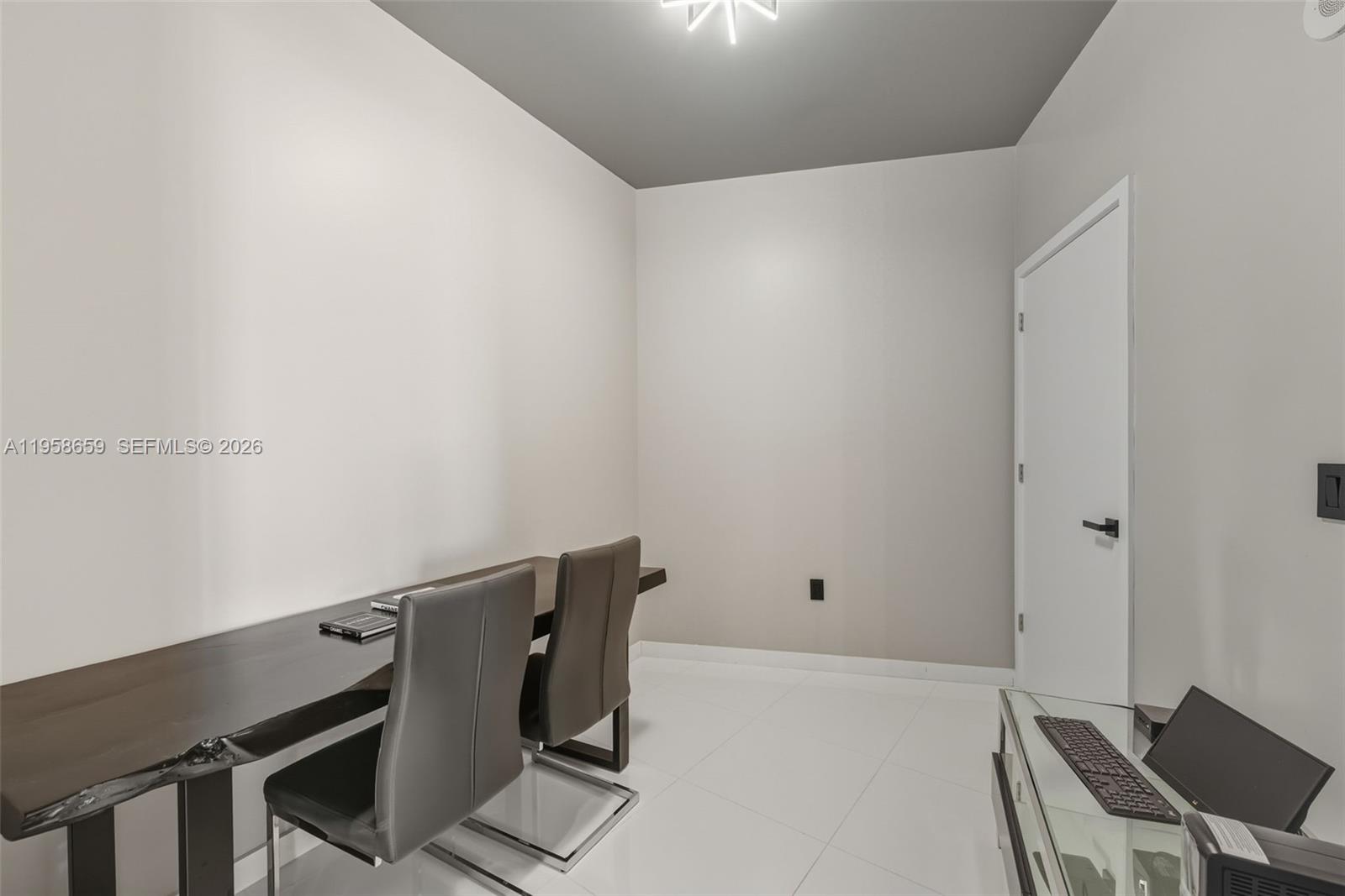 image Paramount Miami Worldcenter9