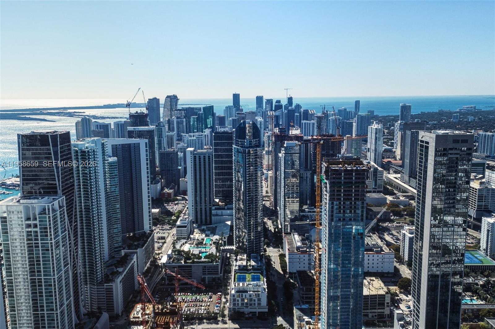 image Paramount Miami Worldcenter38