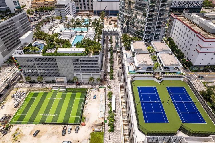 image Paramount Miami Worldcenter40