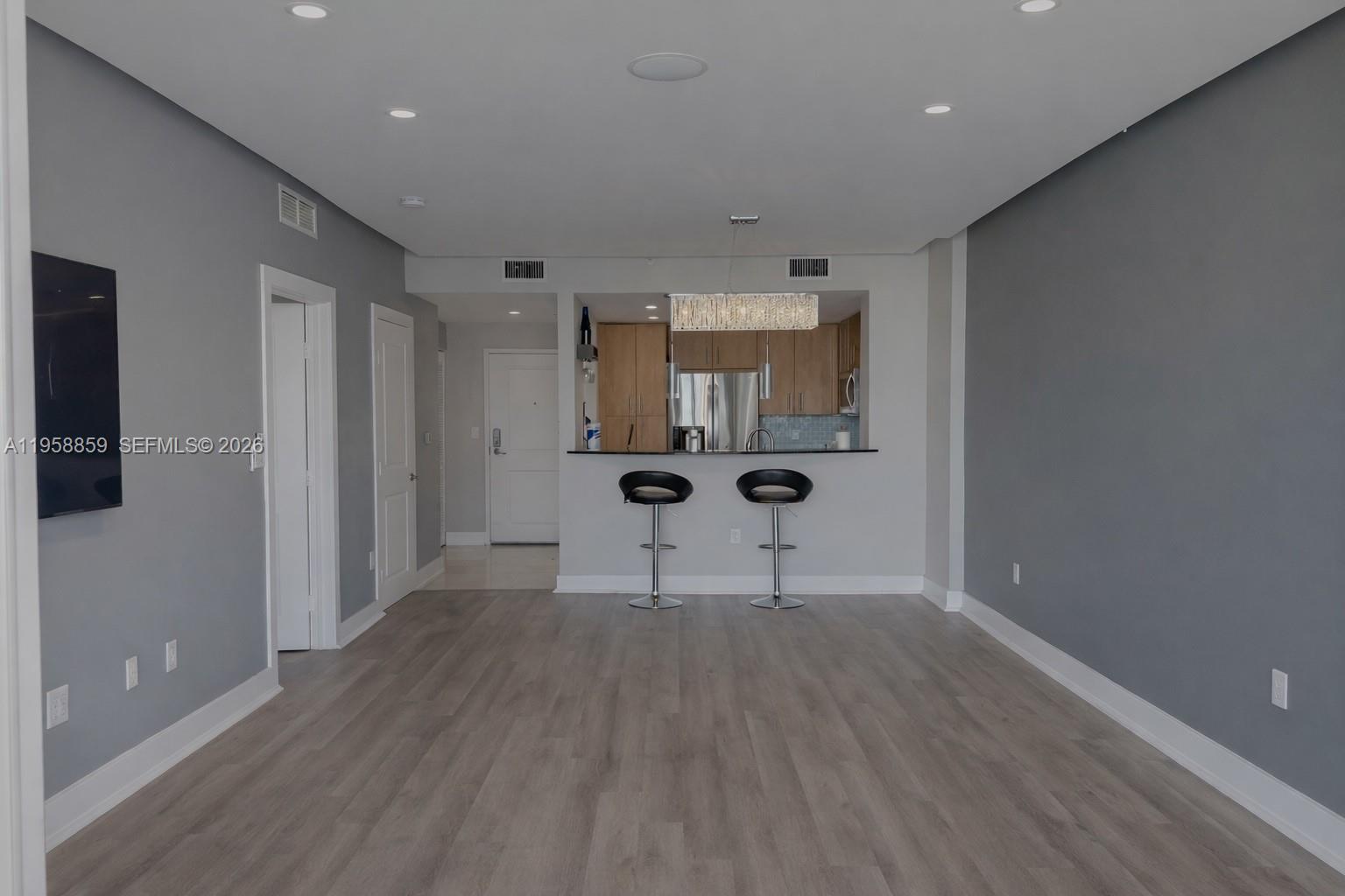 7900 Harbor Is Dr #622 North Bay Village, FL 33141