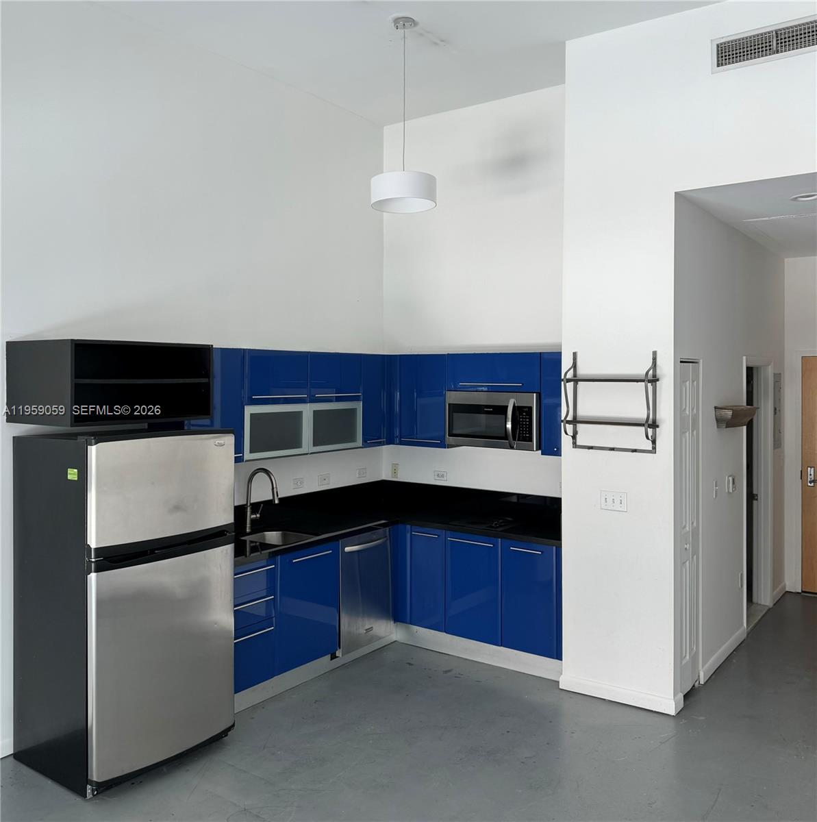 image Vizcayne North2