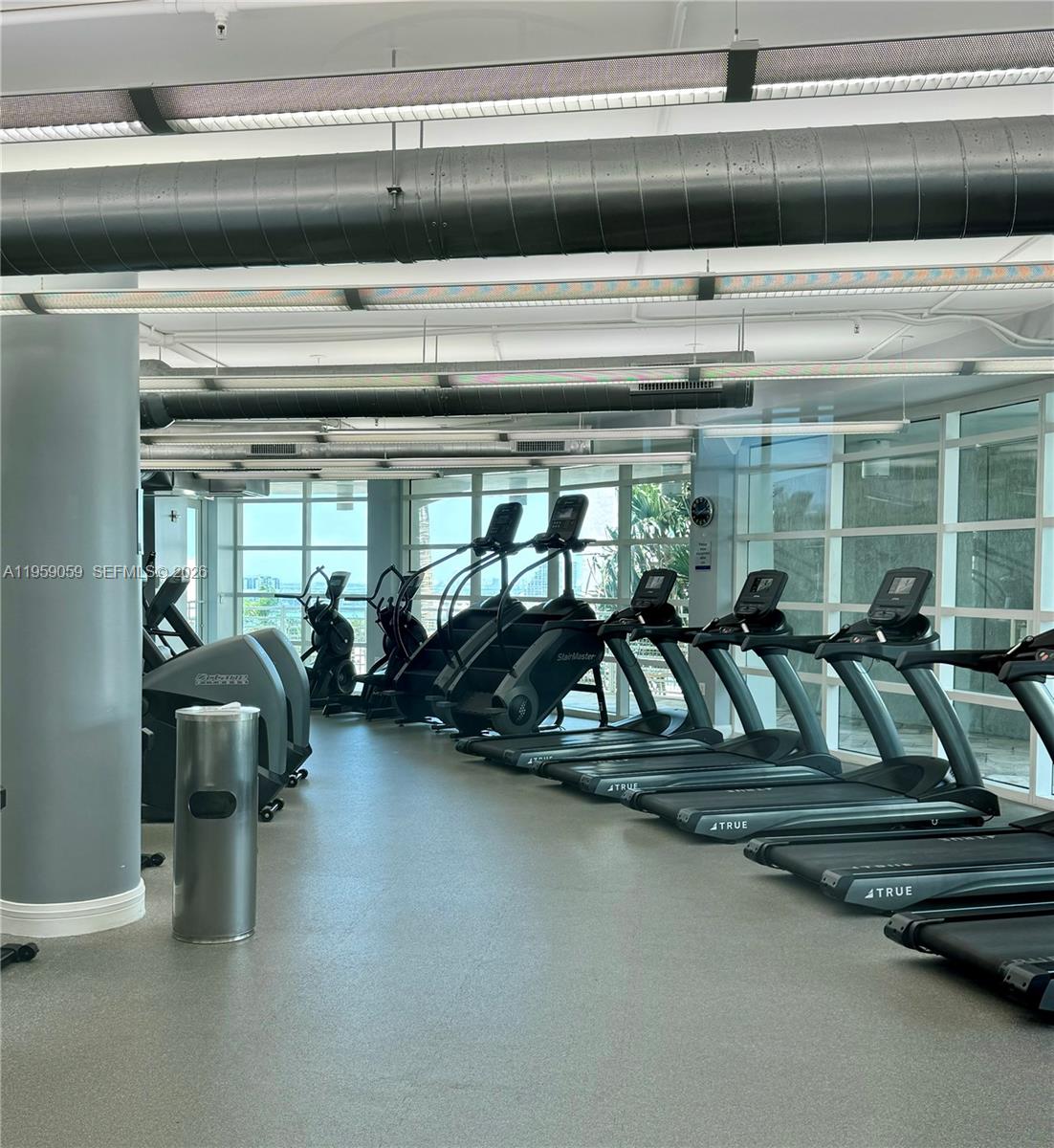 image Vizcayne North7