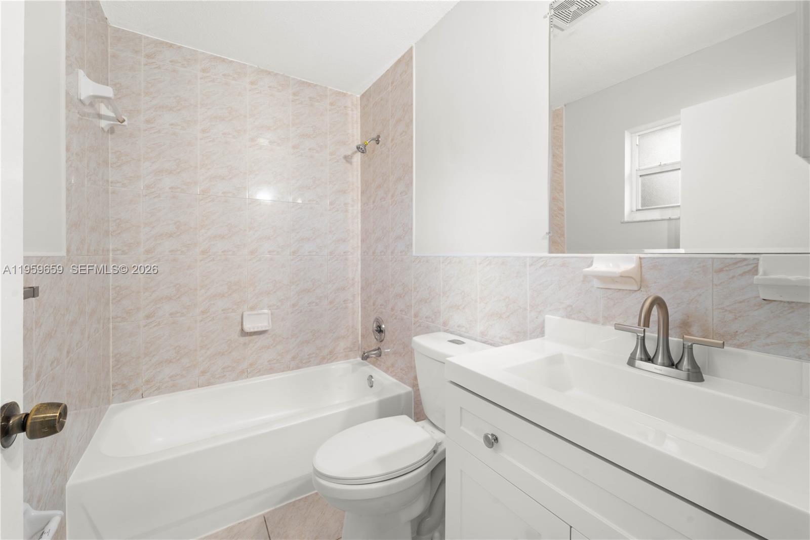 745 NW 3rd Ct Hallandale Beach, FL 33009