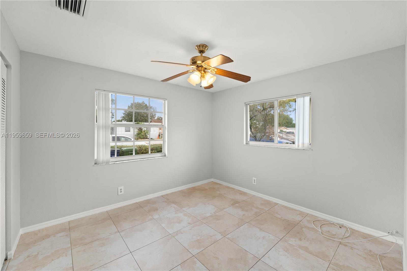 745 NW 3rd Ct Hallandale Beach, FL 33009