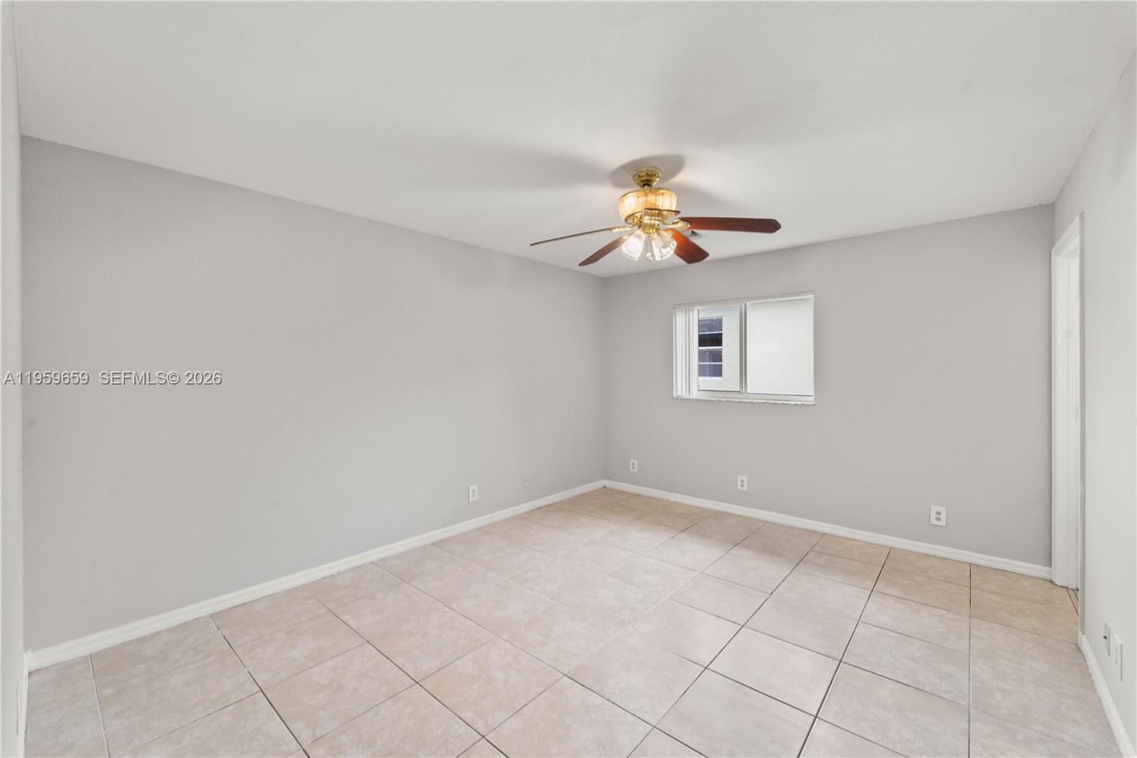 745 NW 3rd Ct Hallandale Beach, FL 33009