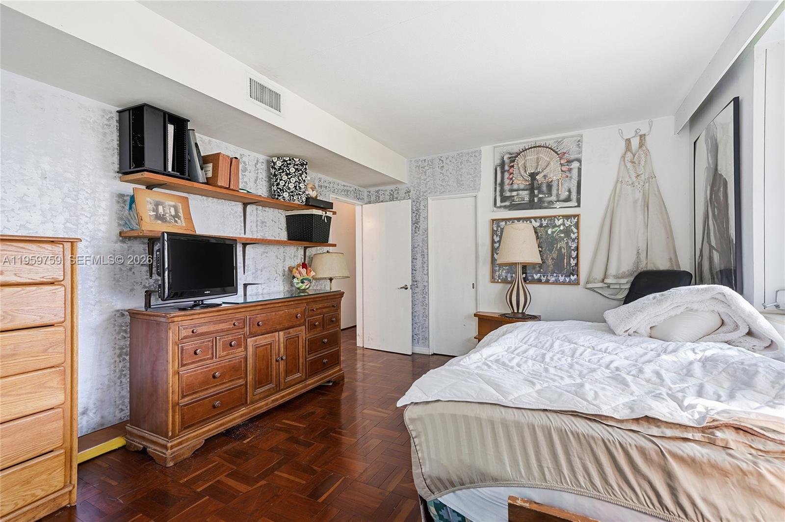 1511 S Ocean Dr Fort Lauderdale, FL 33316