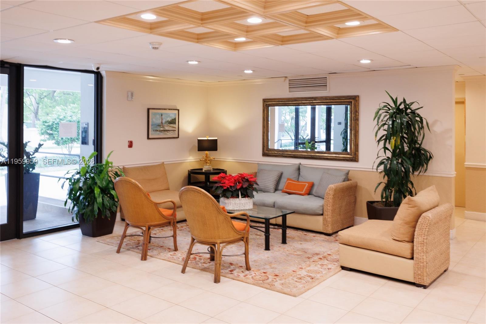 550 Ocean Dr #8B Key Biscayne, FL 33149