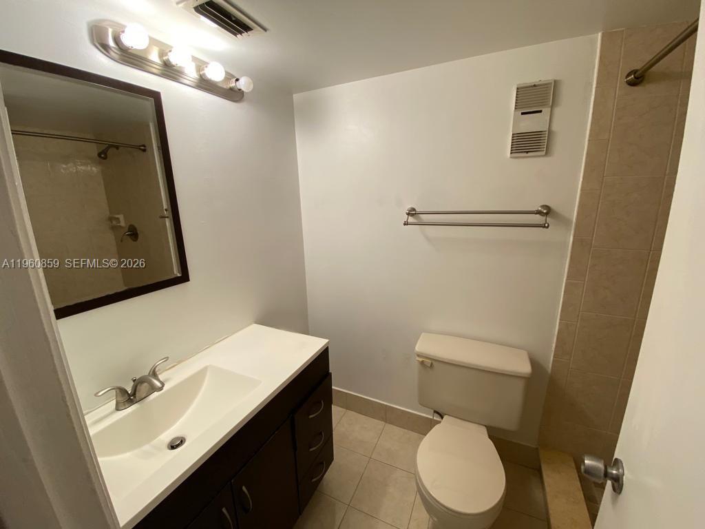 8540 N Sherman Cir #307 Miramar, FL 33025