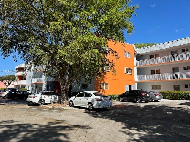 11301 SW 200th St #109-A Miami, FL 33157