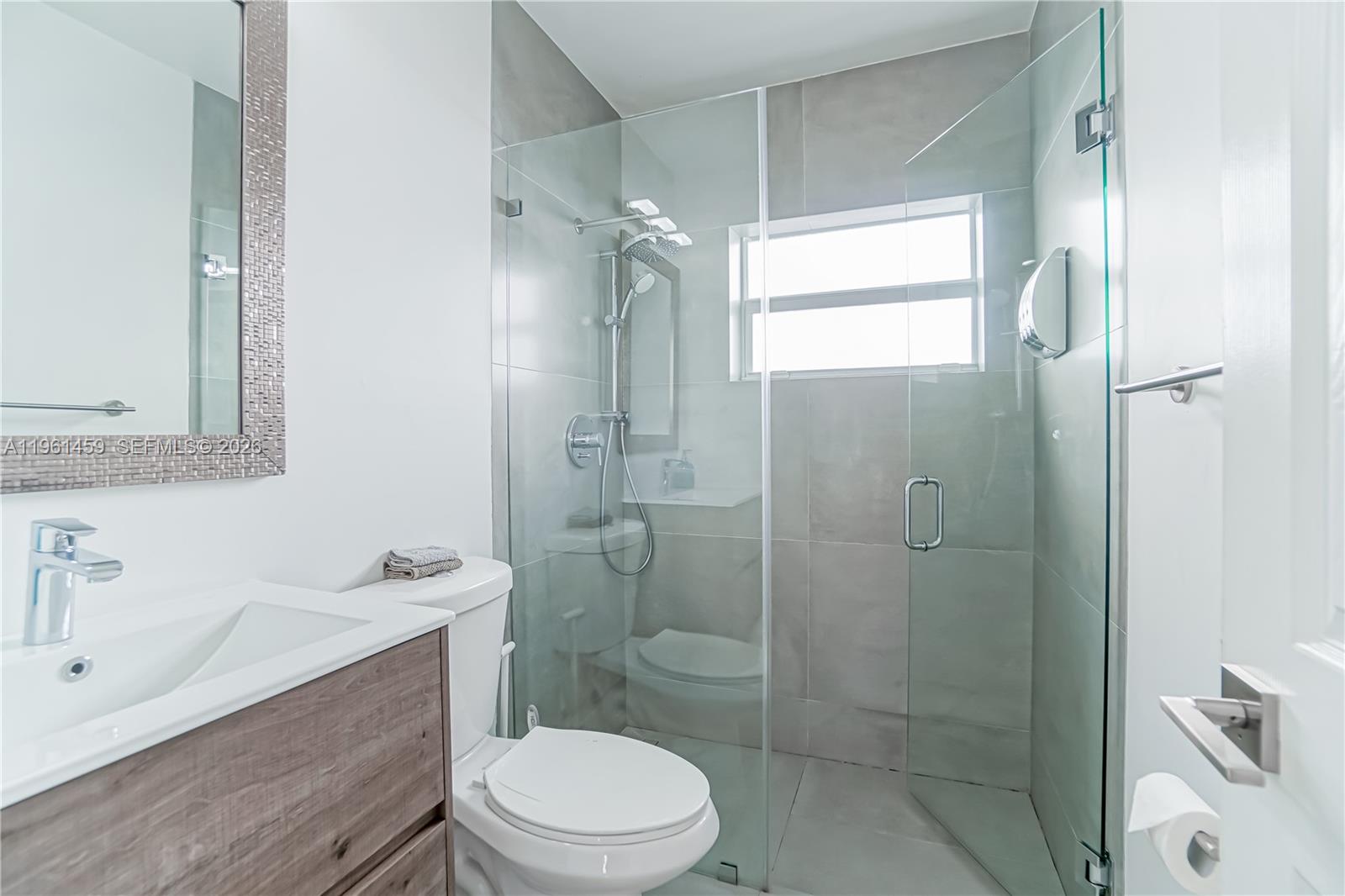 7 NE 50th St Miami, FL 33137