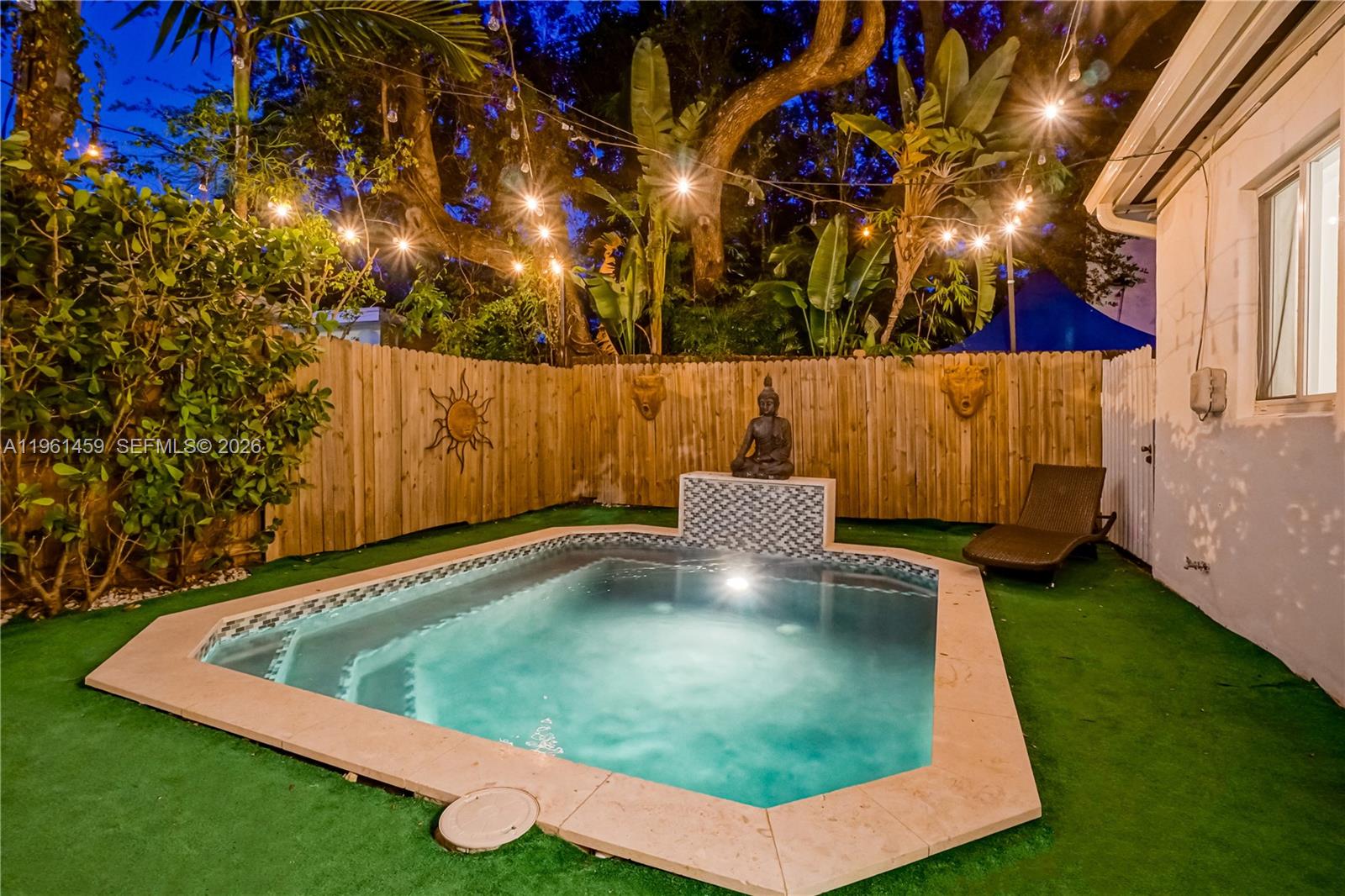 7 NE 50th St Miami, FL 33137