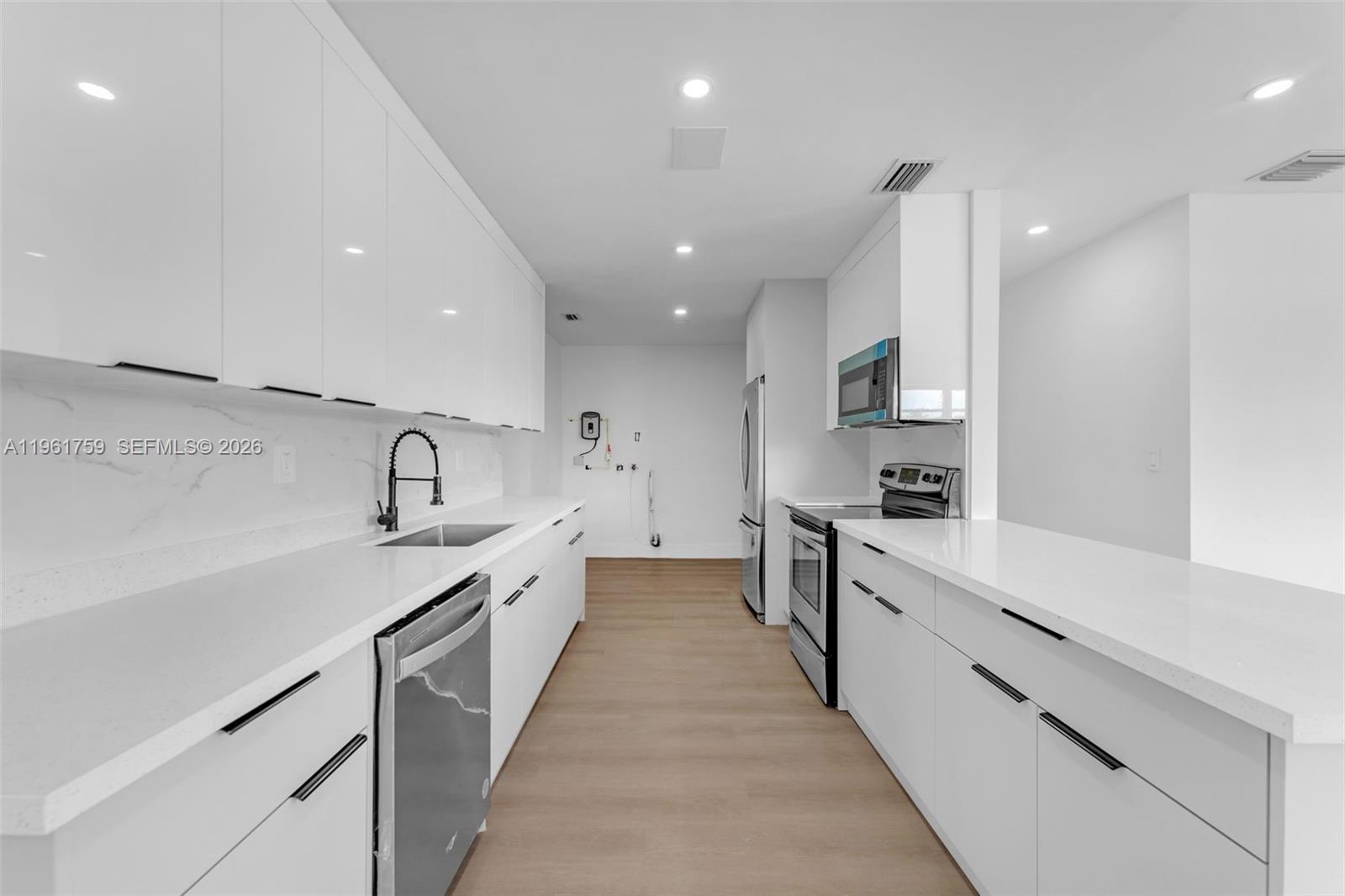 11711 SW 181st Ter Miami, FL 33177