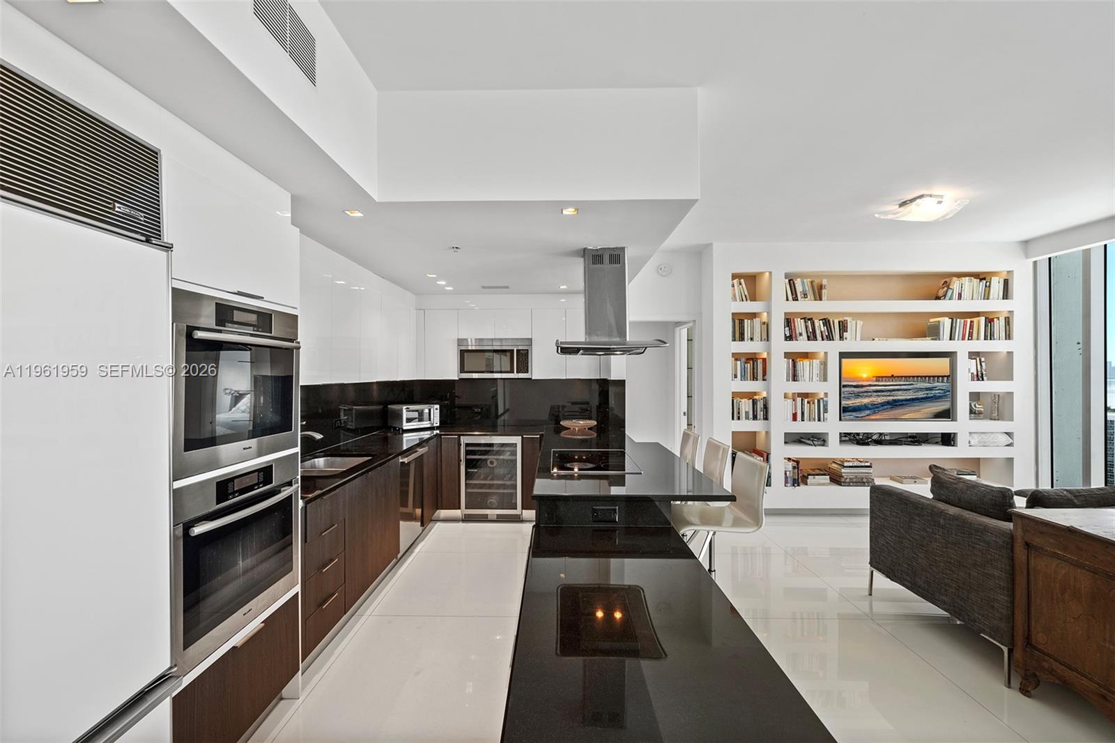 image The Carillon North Tower26